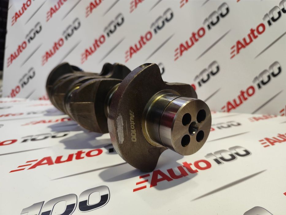 Колянов вал Mercedes 2.2 cdi OM651