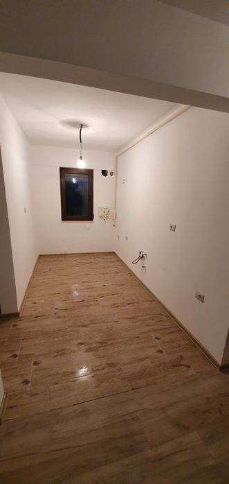 Apartament 3 camere   Renovat complet
