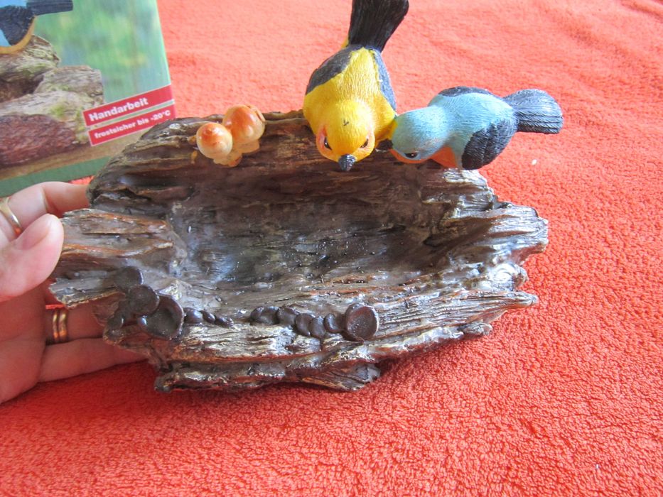 vara - iarna fantana pentru pasarele (nou) -un cadou inedit