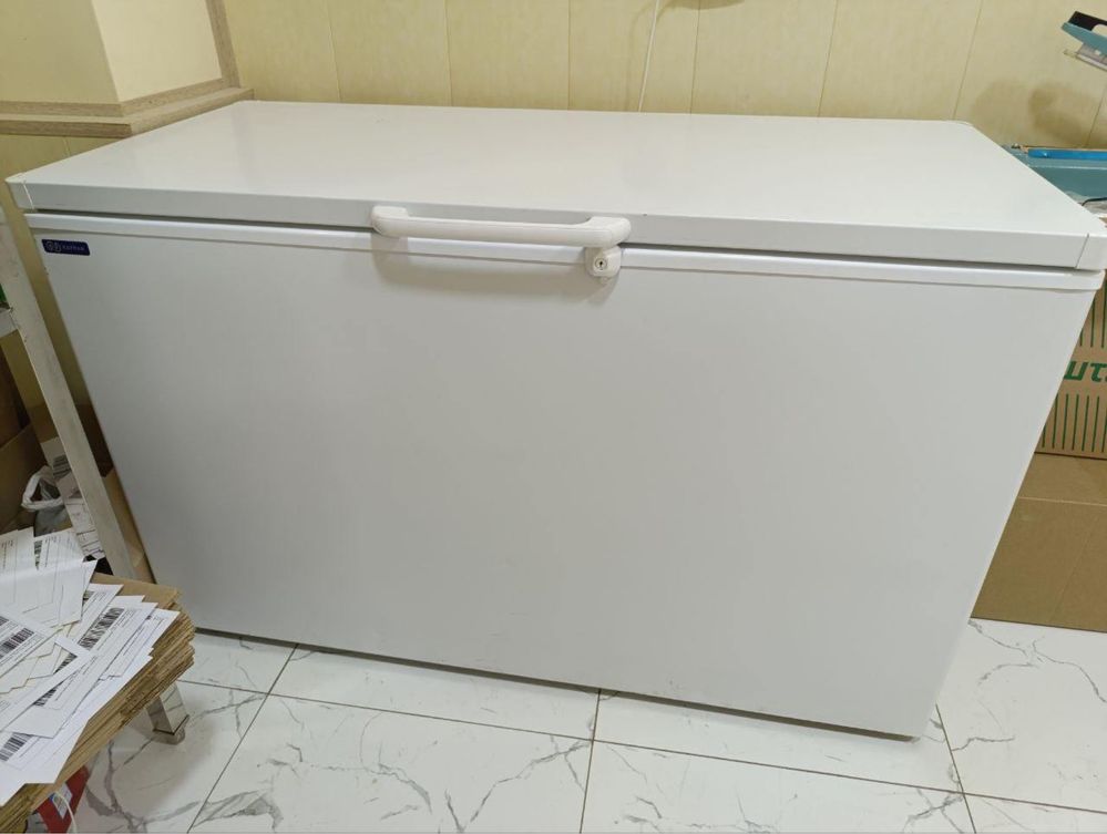 Продам технику  и мебель для кафе, производства почти все ново , бара