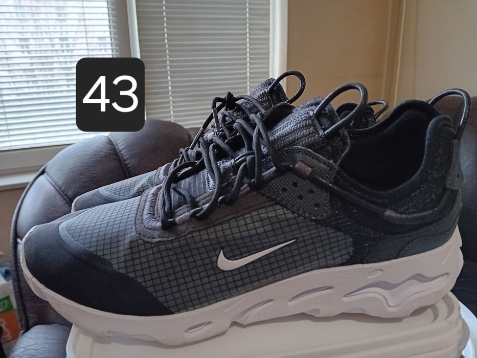 Оригинални спортни обувки