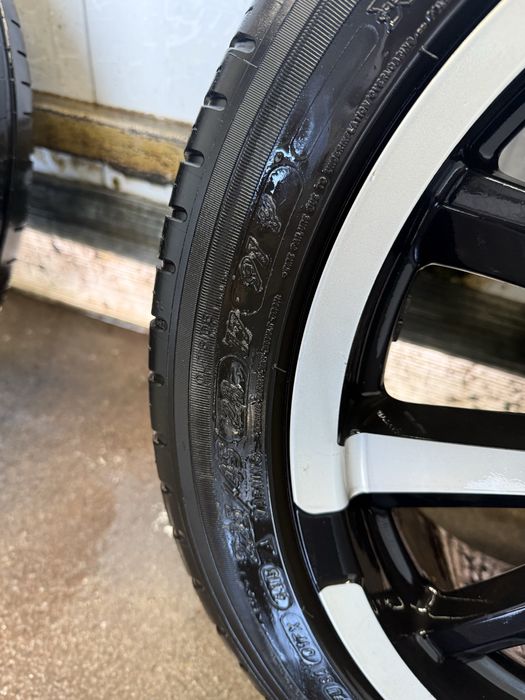 Продавам алуминиеви  Джанти 17 5х100 ки с летни гуми доста запазени