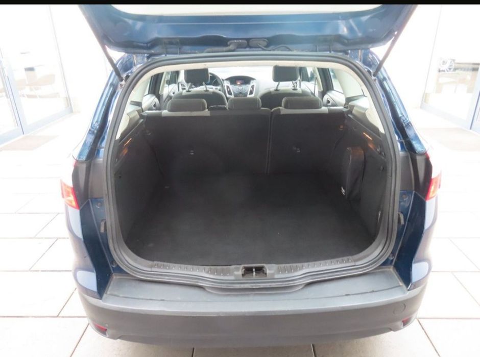 Focus MK3 Benzină 1.6 clasic