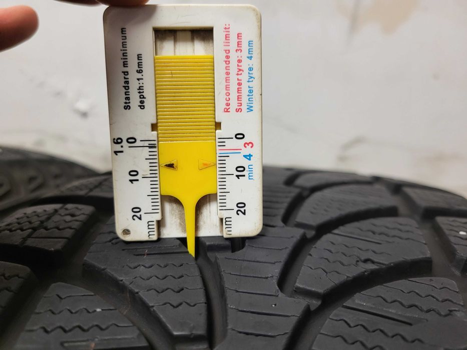 235/60/18 Bridgestone / зимни гуми