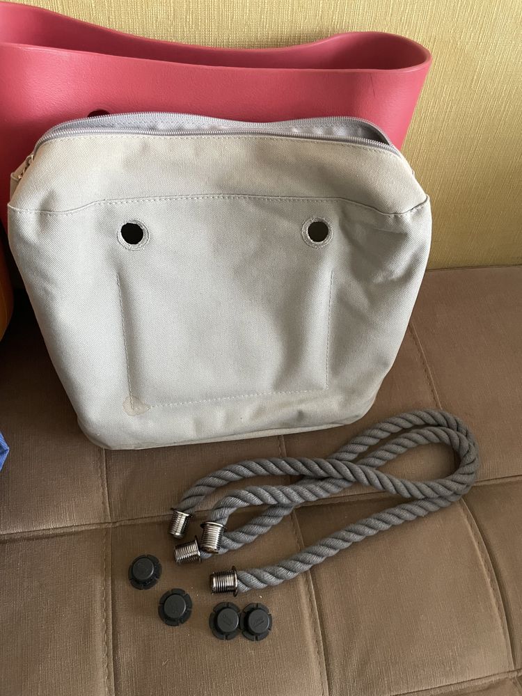 O bag Чанти в компелкт с джоб и дръжка по 90 лв