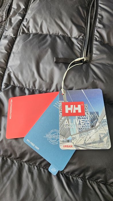 Зимно яке / парка Helly Hansen