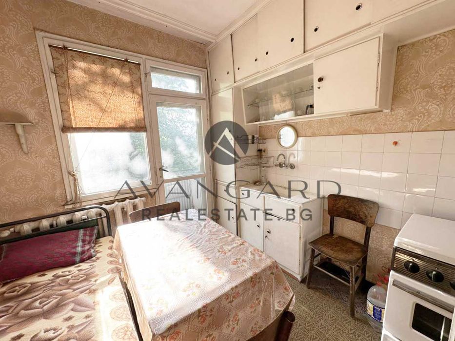 Продава се Двустаен апартамент в Пловдив, Кършияка - 64 кв.м за 1479 €/кв.м - Снимка #4