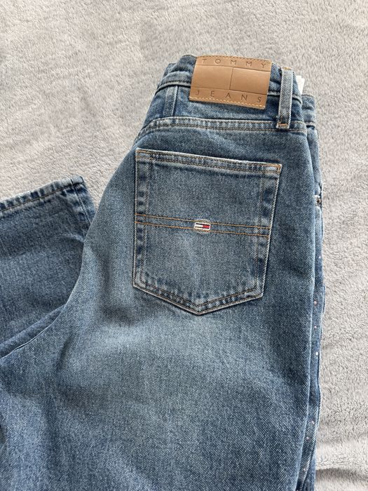 Чисто нови дънки Tommy Hilfiger