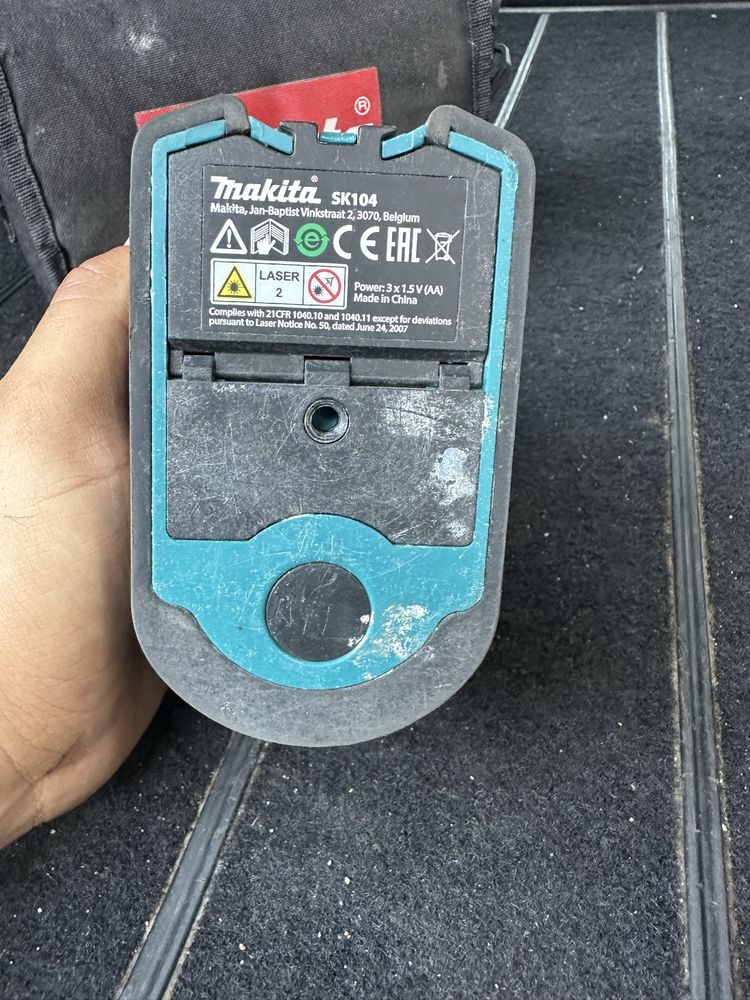 Makita sk104 лазер