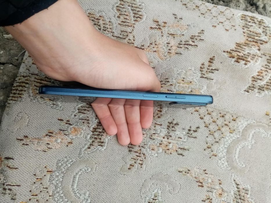 Vând telefon redmi