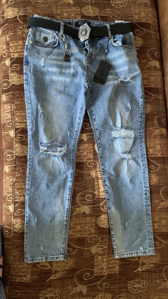 Новые джинсы турецкого производства,размер 29