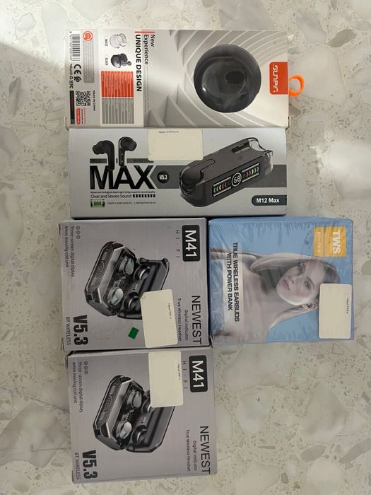 Продам беспроводные наушники