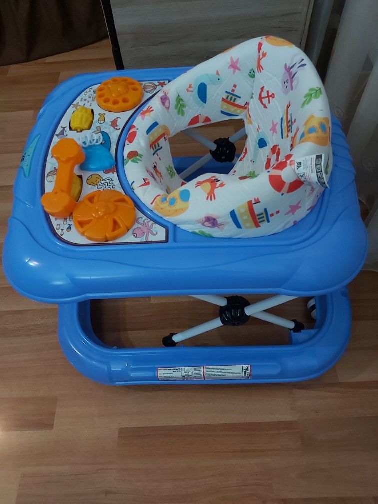 Vând premergător 6 luni +, scaun reglabil