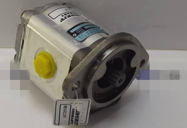 pompa hidraulica pentru bobcat