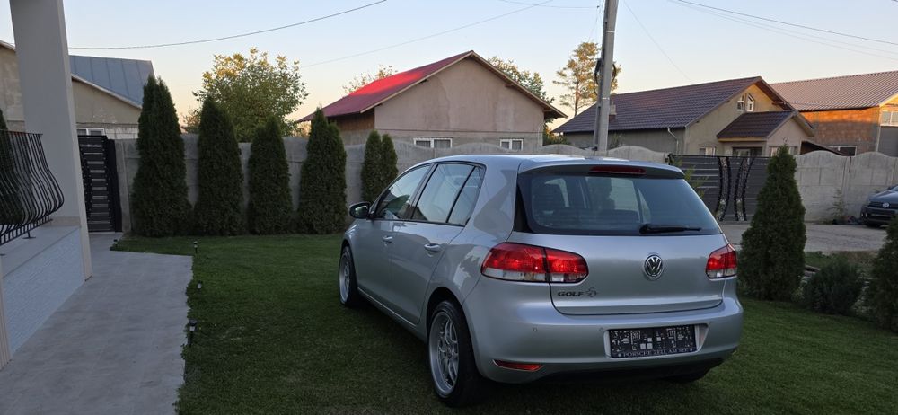 Vw golf 6 benzină an 2011