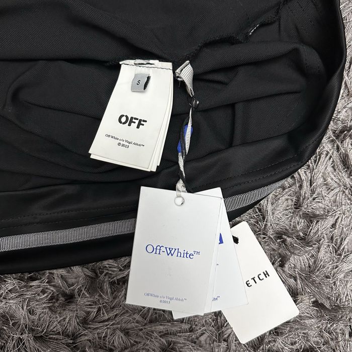 Tricou OFF White