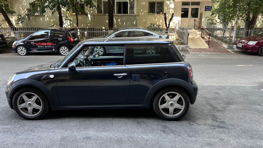 Masina Mini One 2008