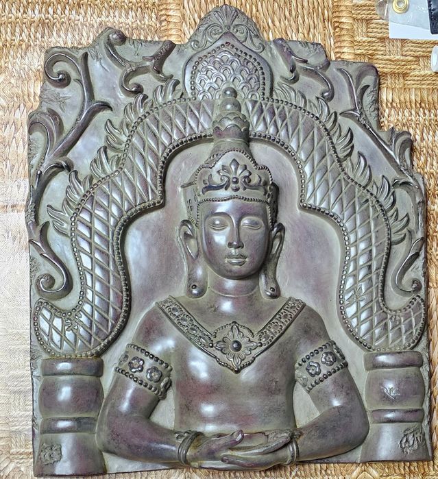 Tabouri vechi lemn sculptat