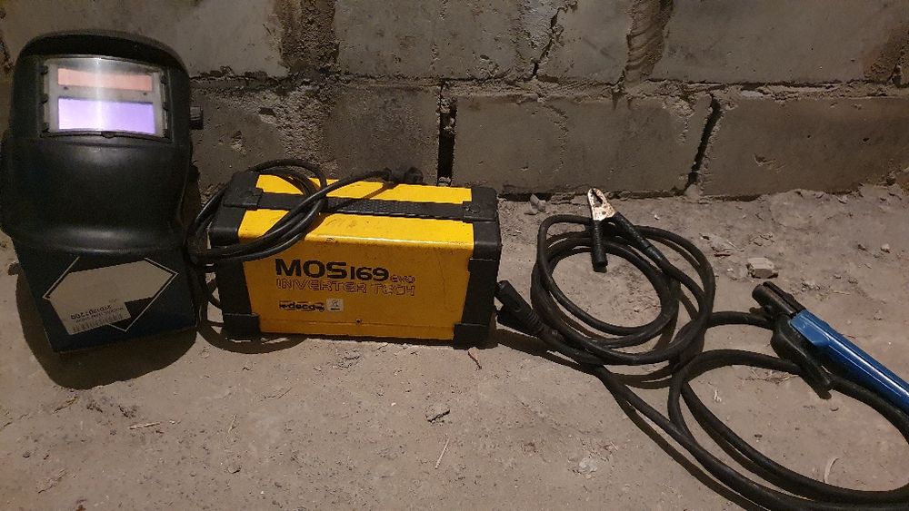 Сварочный комплект инвертор Италия с аксессуарами