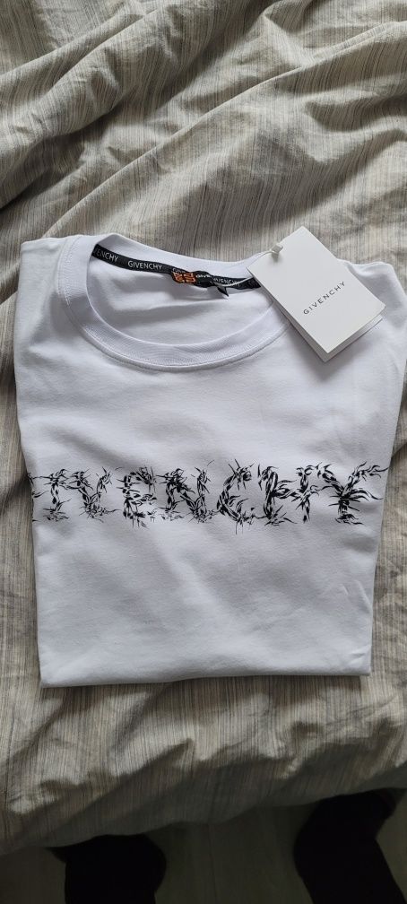 Tricou givenchy alb