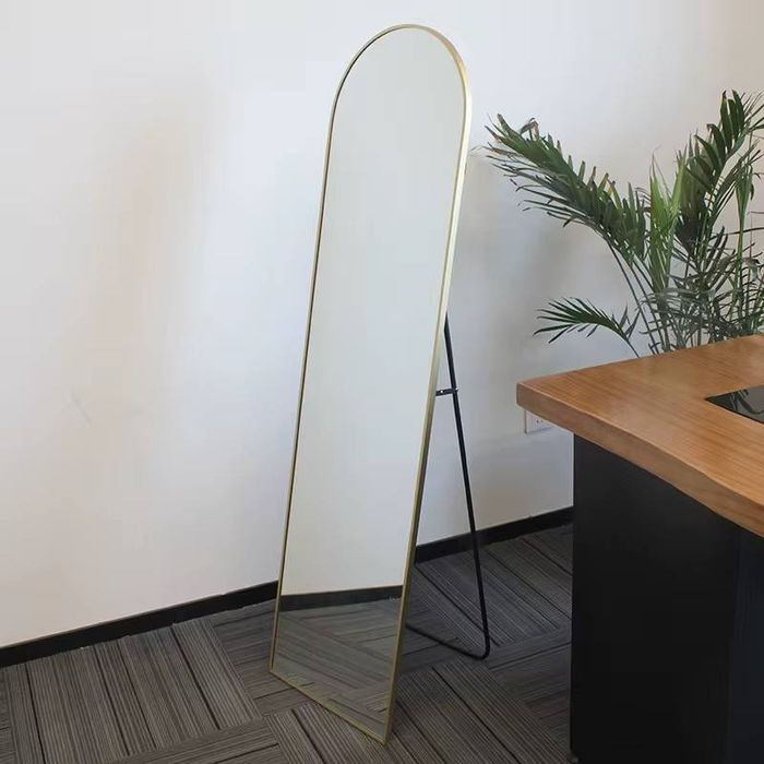 Зеркало напольное с золотой рамкой 160×40 см