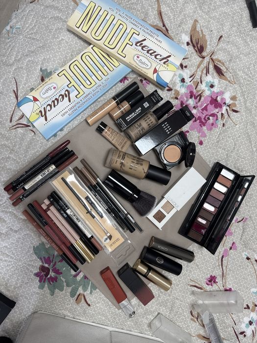 гримове  ЛОТ , bobbi brown, Kiko milano , Mac, молив за устни