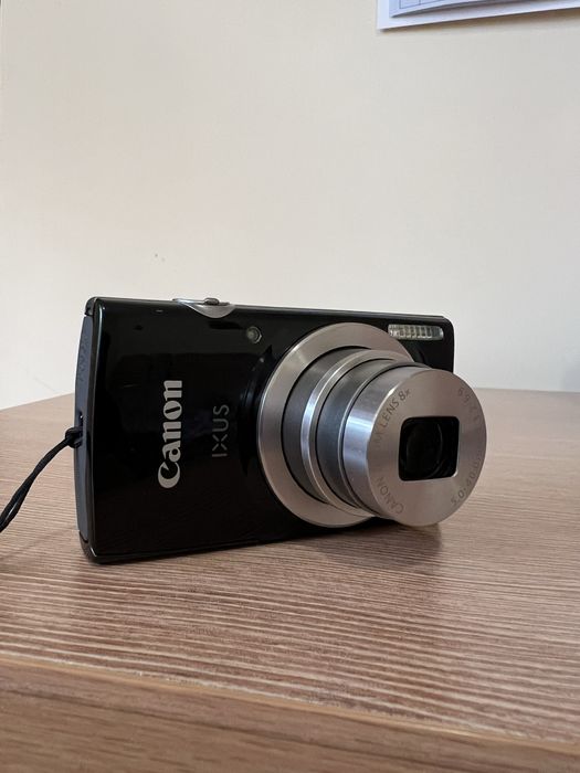 Фотоапарат Canon 20Mp (+подаръци)