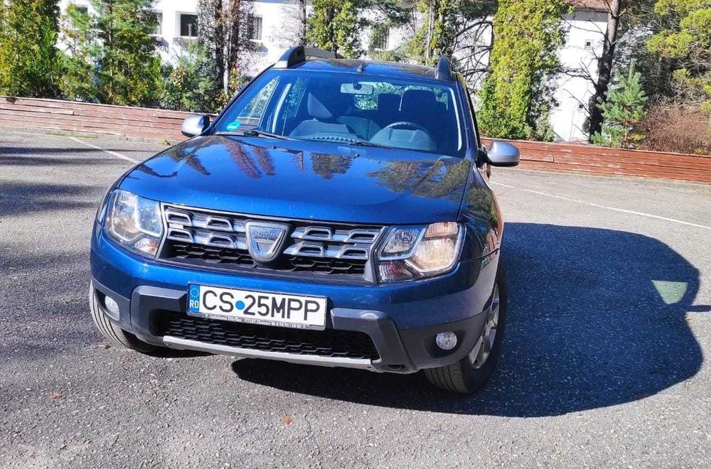 DUSTER 4X4, in stare foarte bună de funcționare