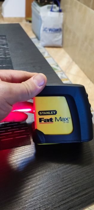 Vând laser FatMax