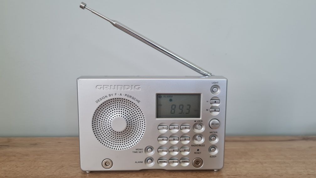 Цифрово радио Grundig yacht boy 2000