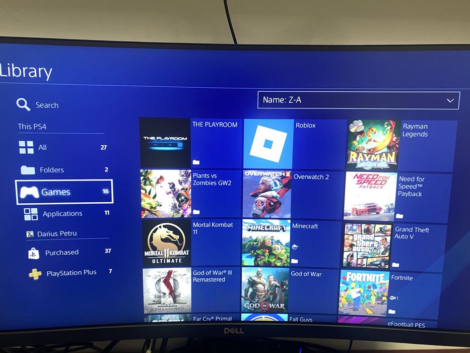 PS 4 slim 1 tera cu 2 controlere