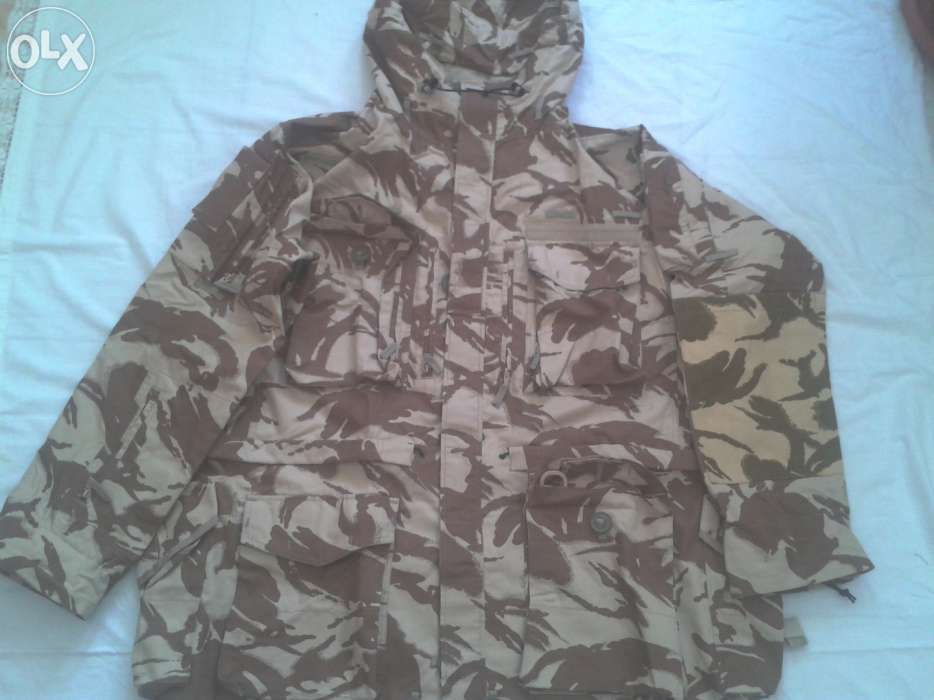 Jacheta camuflaj xxxxl,accept schimb