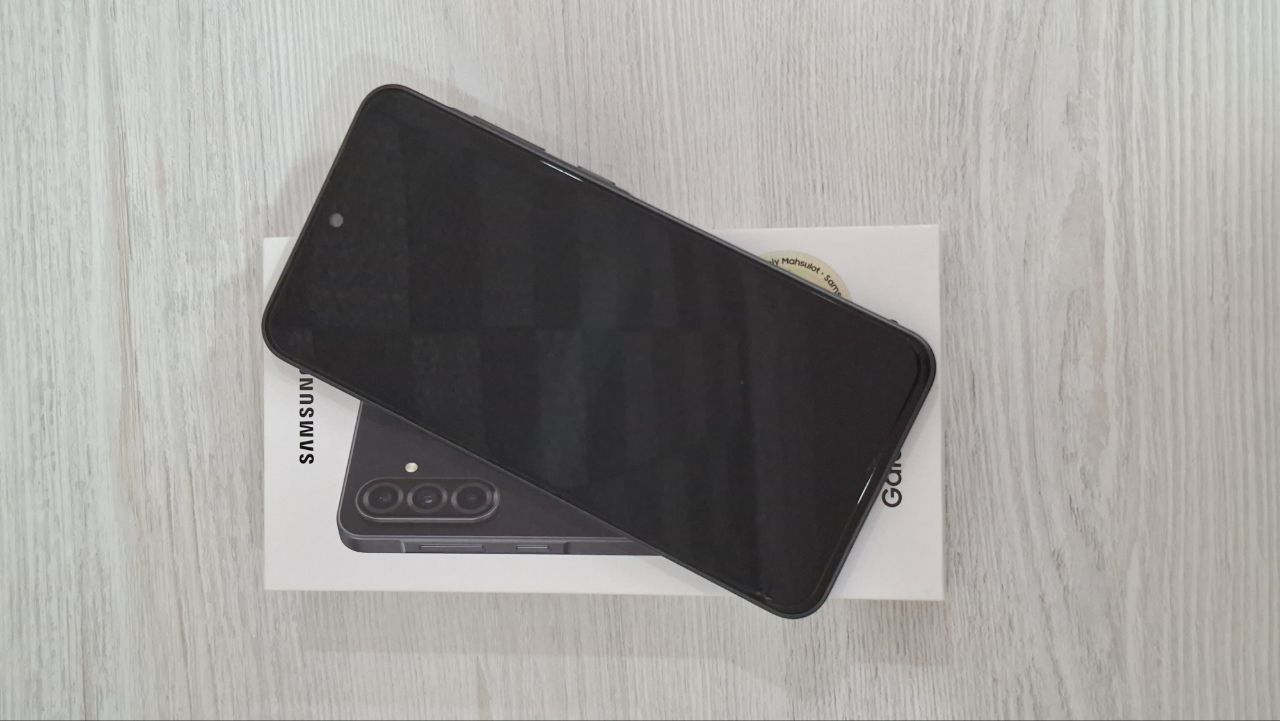 Samsung A 36 5G Холати янги