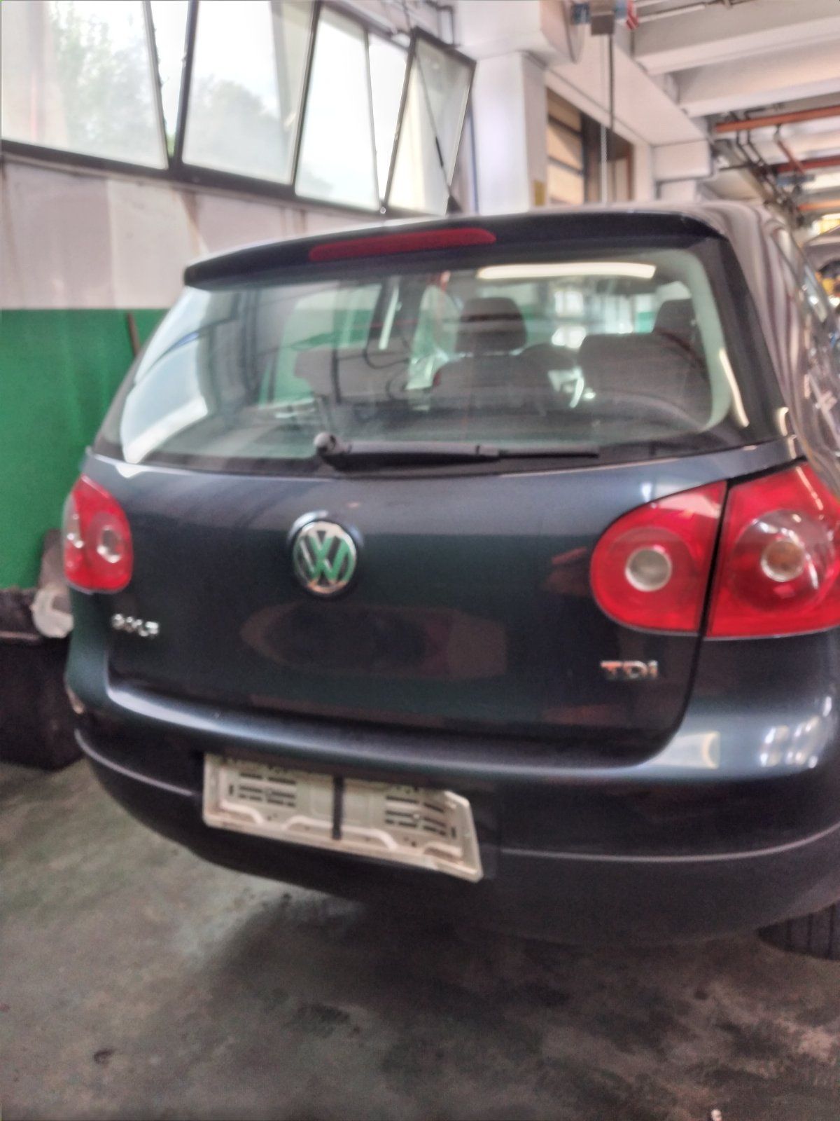 vw golf 5  1.6/1.6fsi/ 1.9/2.0tdi на части