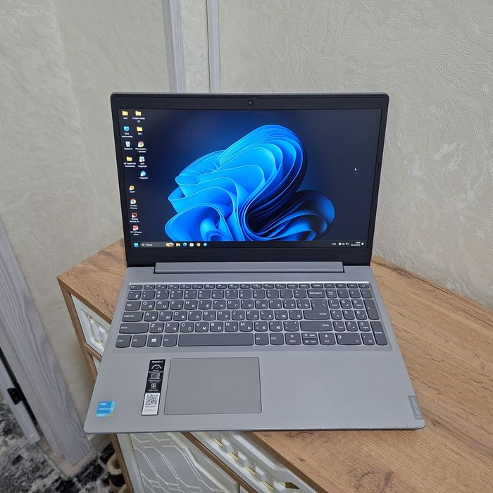 Intel Pentium Gold 7505/ SSD 256 gb/ HDD 1000 gb/ ОЗУ 4 gb/ Tozza nout