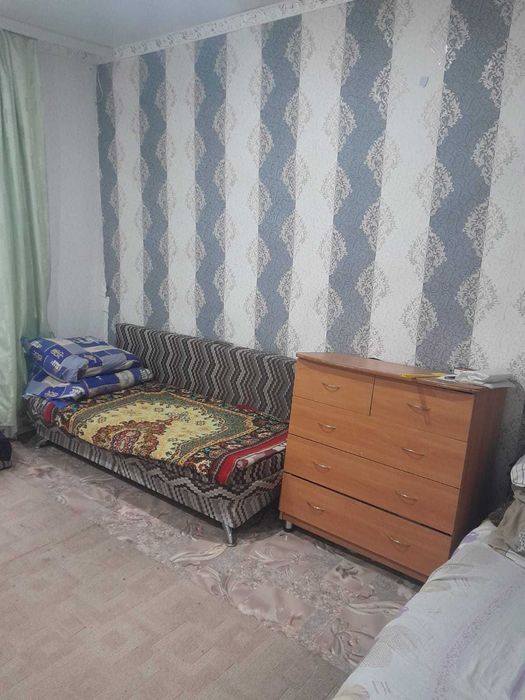 Продам 1 комн. кв., в частном доме, барачного типа