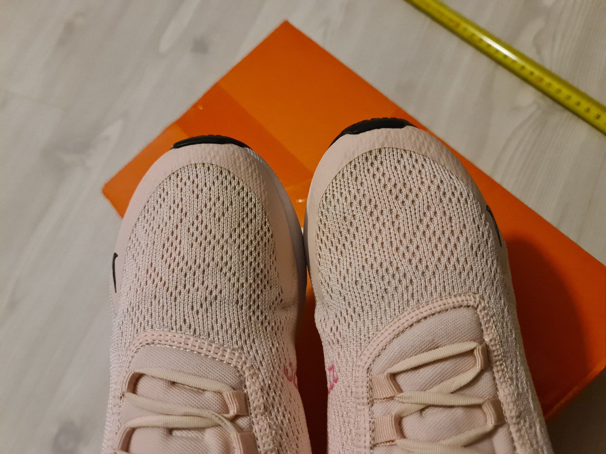 Adidași nike air 270 măsură 37 38
