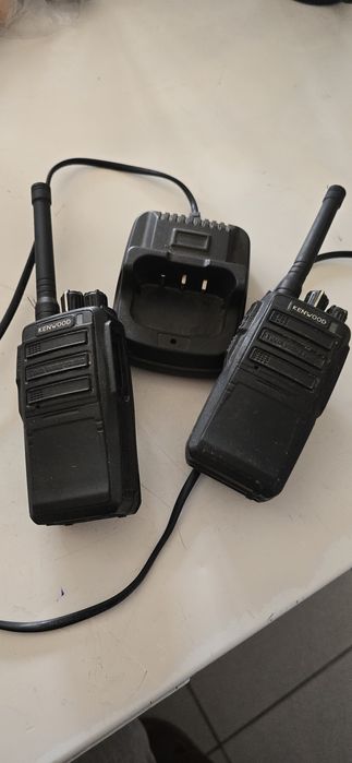 Срочно продам рация Kenwood
