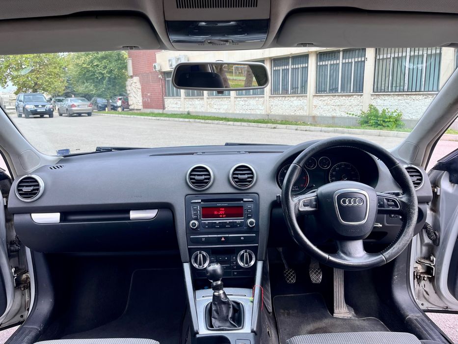 Audi A3 Sportback 2.0 TDI (Десен волан)