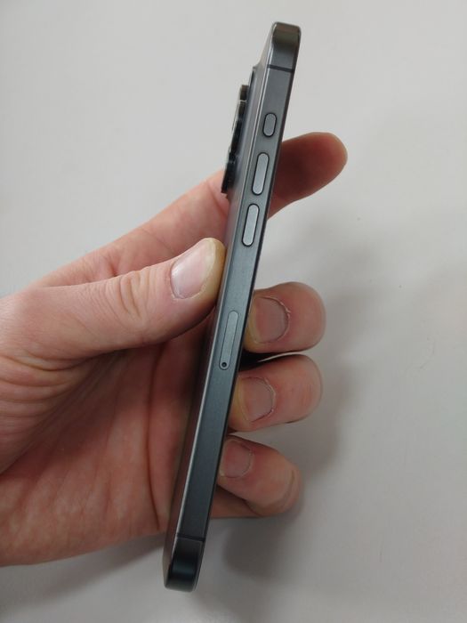 Iphone 15 pro Max 85% Акумлятор