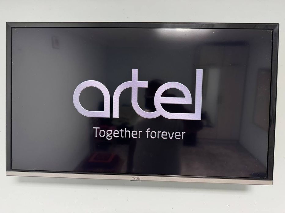 Artel tv 32  LED