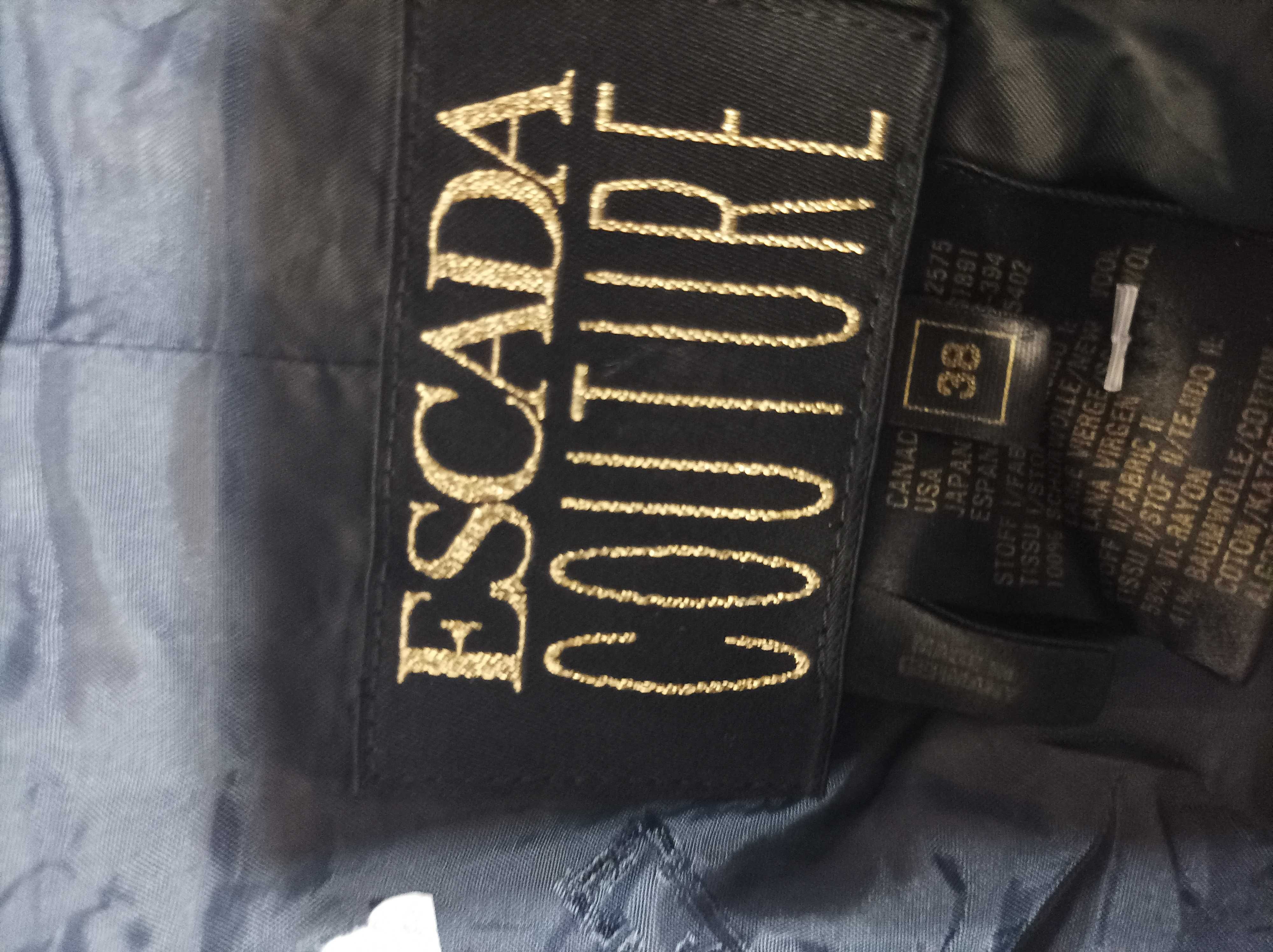 Escada Couture блейзър