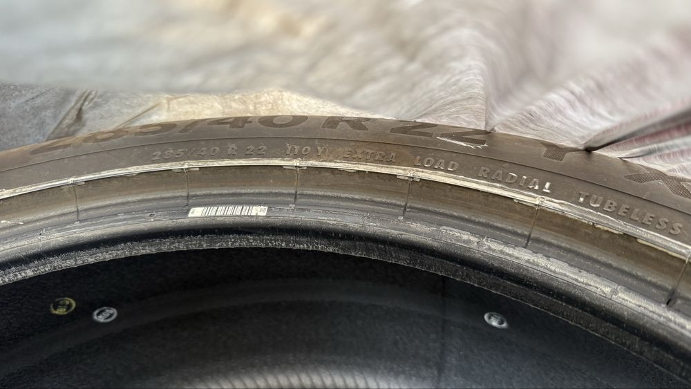 Vand 4 anvelope vara Continental 285/40 r22