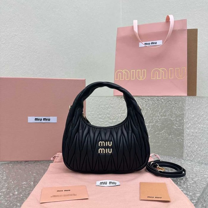 Geanta Miu Miu, Wander negru, 20 cm, tip Premium