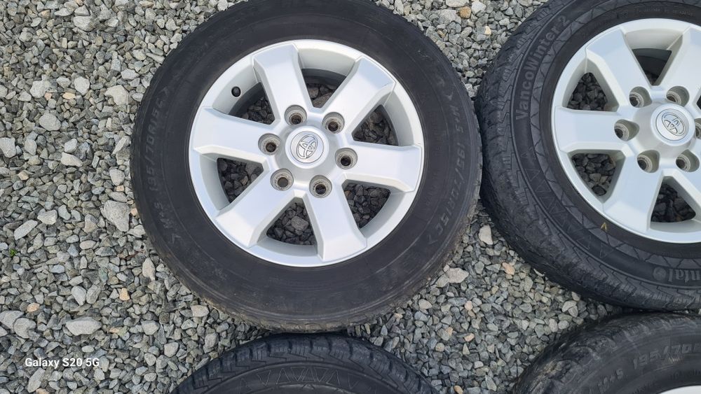 Оригинални джанти Toyota Haice 6/139.7 Toyota 6x139.7