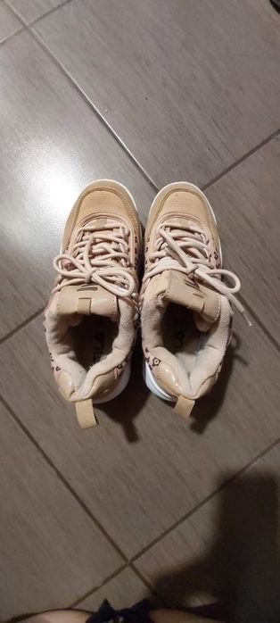 URGENT vand adidasi fila originali