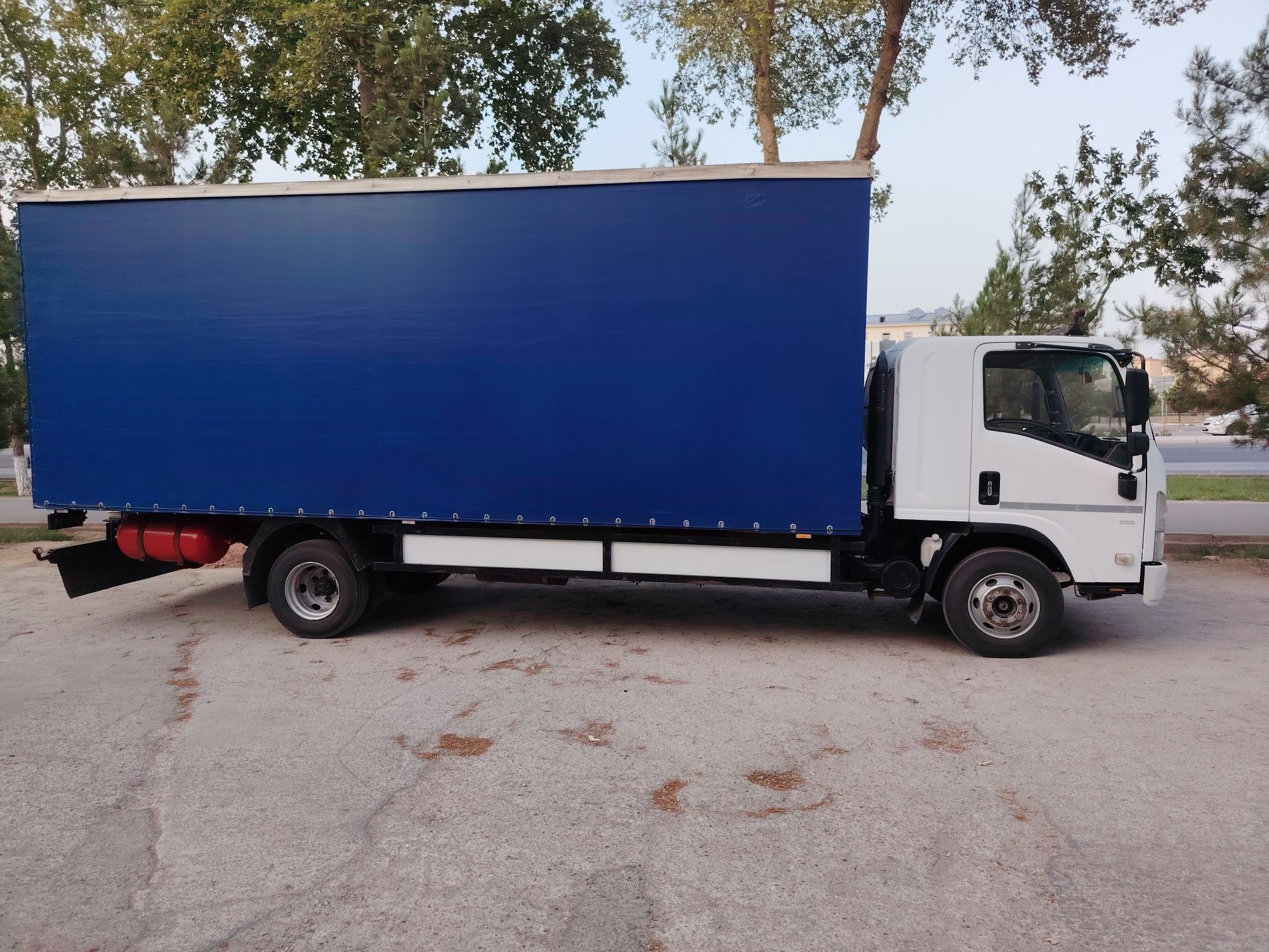 Isuzu tozasidan radnoy senji zavod balonlari yangi yil 2018yil tozzasi