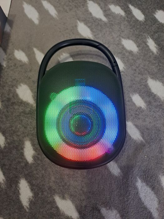Boxa muzica cu lumini