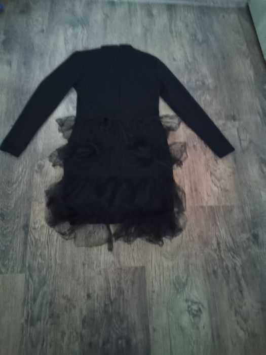 Много красива дамска рокля