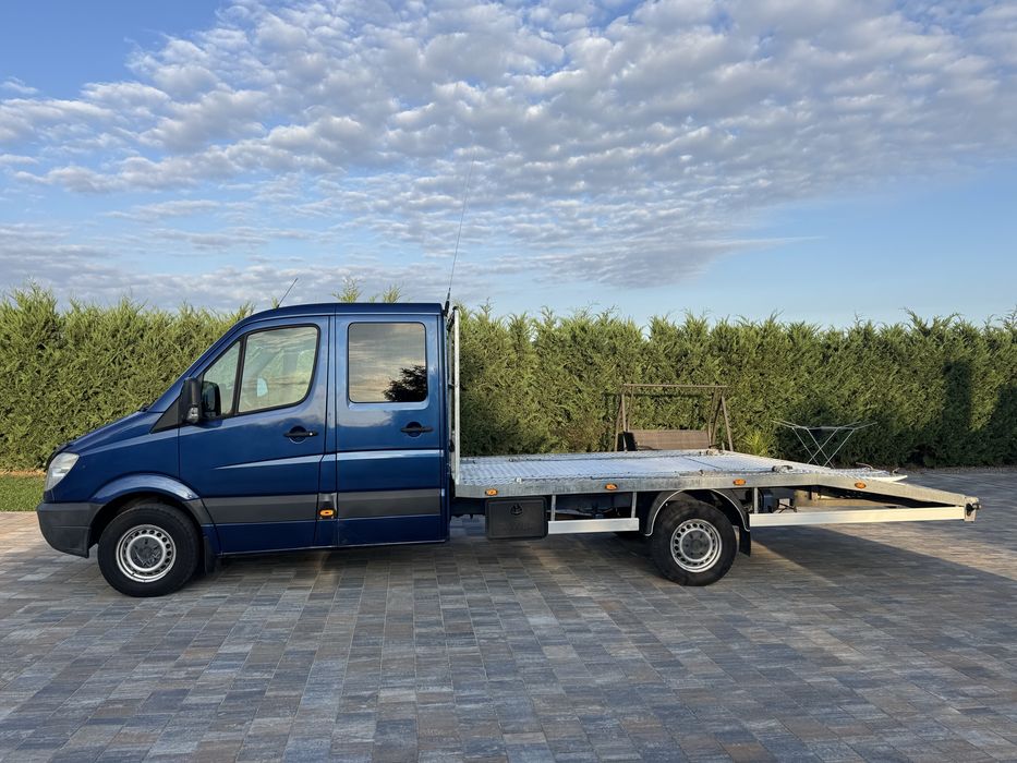 Mercedes Sprinter 318 V6 autoplatforma/7000 ansamblu/ clima